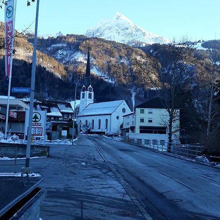 Studio "Chuengelhoschet" Lägenhet Näfels Exteriör bild